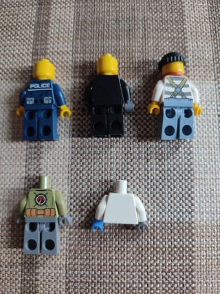 3 Minifigure Lego + 2 Torsi