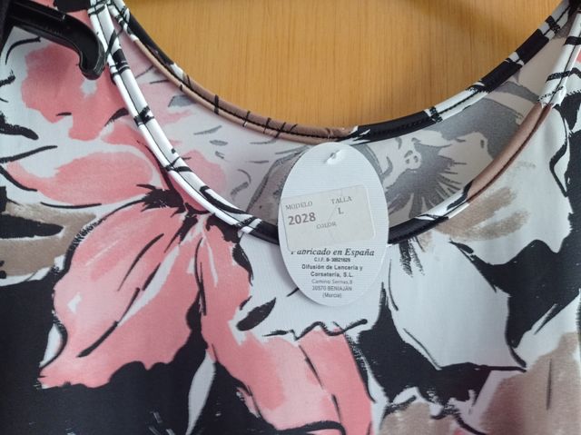 4 Vestidos Playera Multicolor