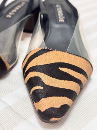 Zapatos Uterqüe - Piel Zebra