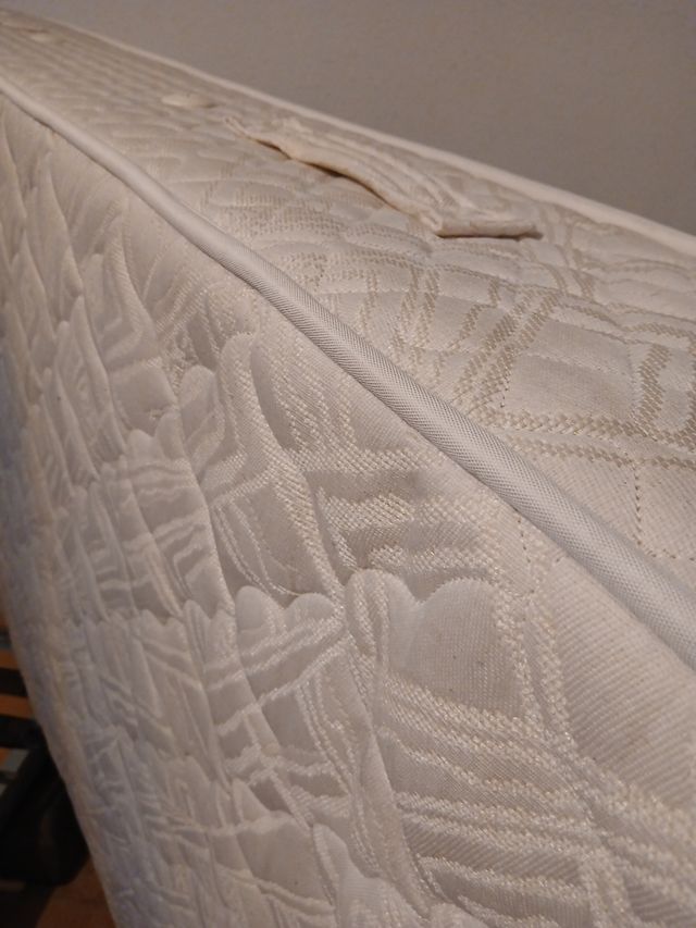 Colchón de matrimonio