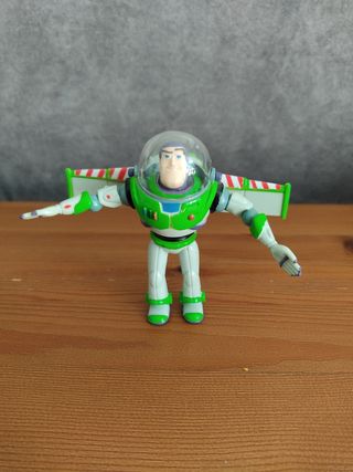 Figura Buzz Lightyear y Garfield PVC