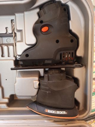 Black&Decker Quattro: Taladro, Lijadora