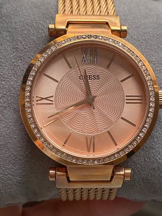 Reloj Guess sin estrenar. 