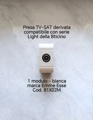 Presa TV-SAT derivata compatibile con serie Light