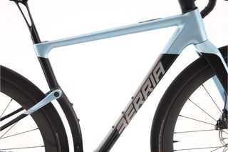 Bicicleta Berria Belador Allroad 6.1 AXS 12V talla 52 Reacondicionada