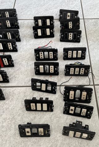 Placche Supporti Tasti Prese BTicino Vimar Luci