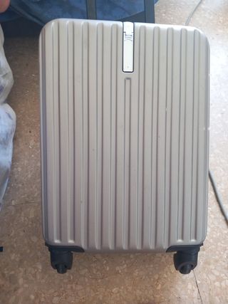 Maleta Rimowa plata - viaje
