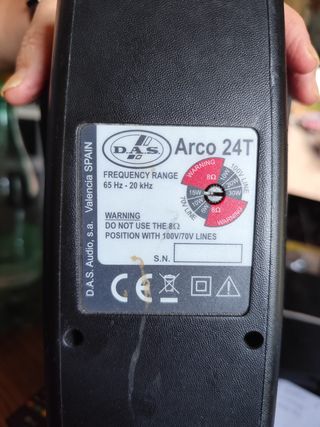 Altavoces DAS ARCO-24T negros