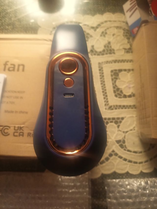 Ventilador cuello azul