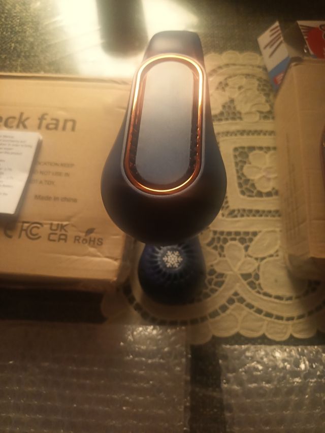 Ventilador cuello azul