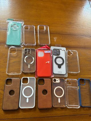 Fundas iPhone 13 variadas