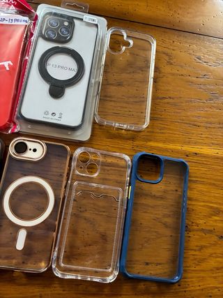 Fundas iPhone 13 variadas