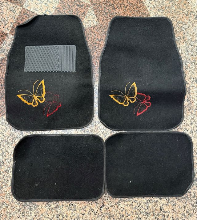 Alfombrillas coche mariposas