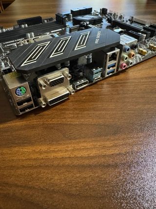 MSI Z390-A PRO + Intel i5 9600K