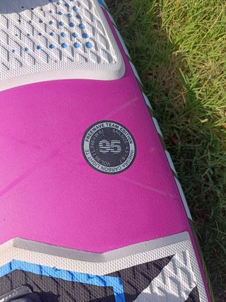 Attrezzatura per windsurf a onda intera 