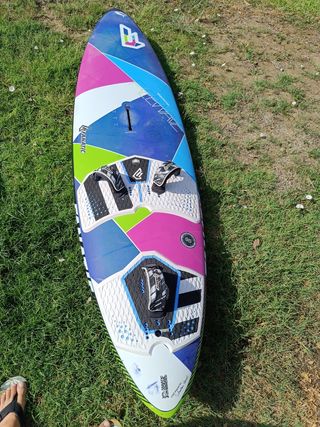 Attrezzatura per windsurf a onda intera 