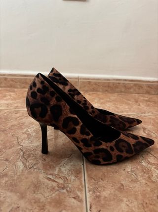 Tacones animal print 38