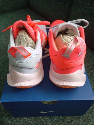Nike Giannis Immortality 2