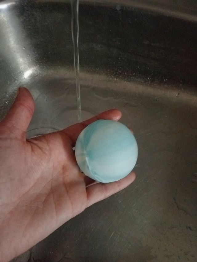 Juguetes playa: cubos, regadera