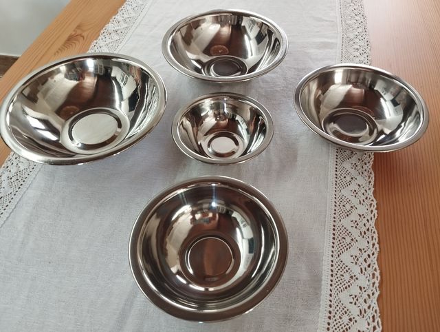 5 ciotole in metallo - Cucina
