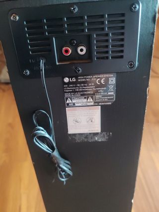 Altavoz LG Bluetooth - Negro
