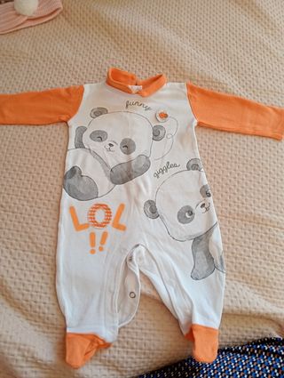Tutine neonata 1-3 mesi varie marche e colori.