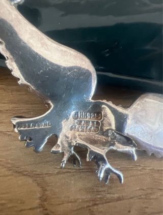 Colgante águila plata maciza