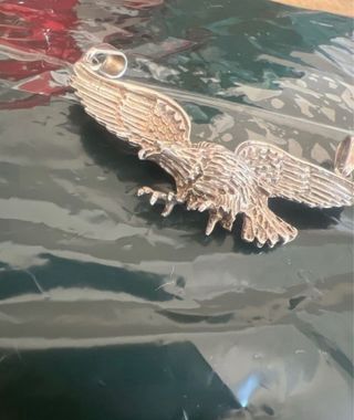 Colgante águila plata maciza