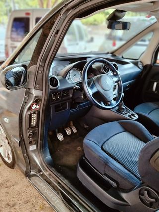 Peugeot 1007 2009