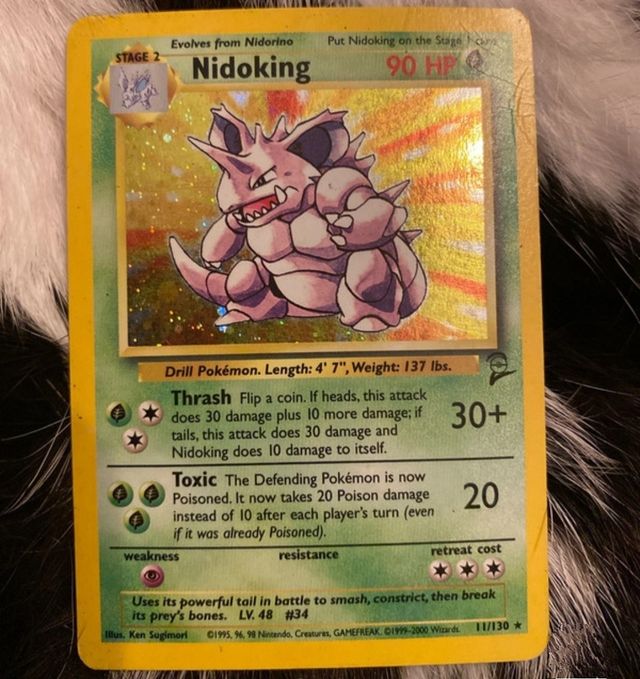 Nidoking - Carta Pokémon holográfica