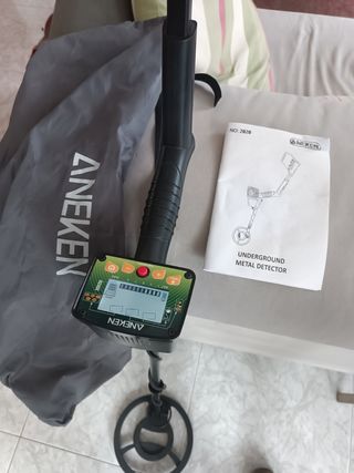 Detector metales Aneken