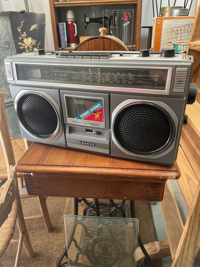 Radiocassetta Sanyo M9922RK - Grigio