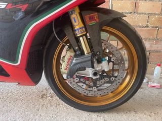 Aprilia RSV4 Factory 2009