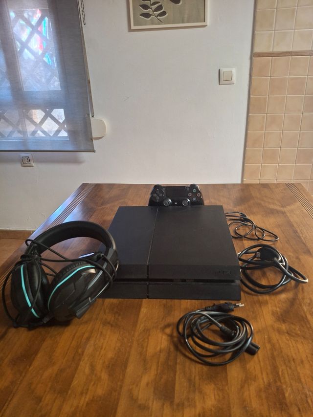 PS4 (PlayStation 4) + mando + cascos