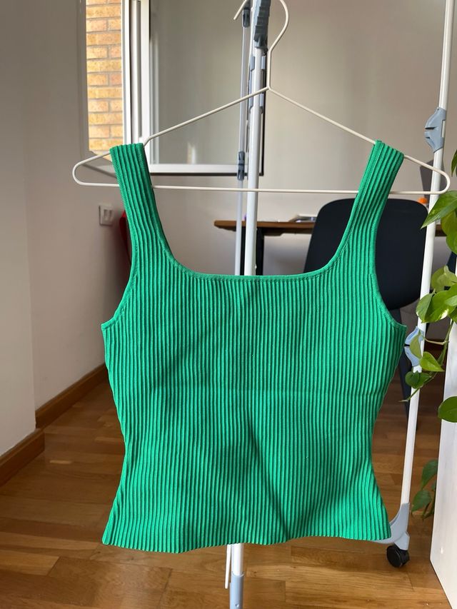 Top Mango verde - Tirantes