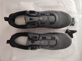 Zapatillas MTB grises - nuevas
