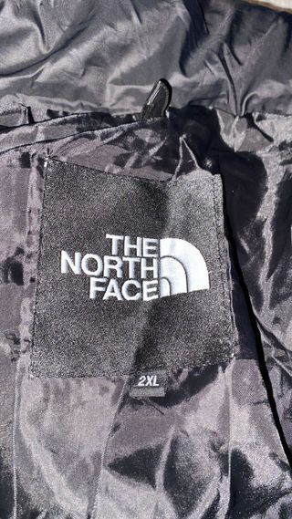 Chaqueta The North Face negra 700