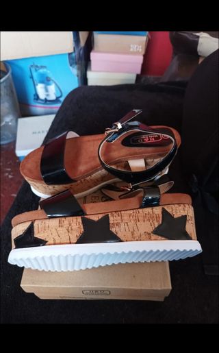 Sandalias H&D plataforma negras marrones 37 NUEVO