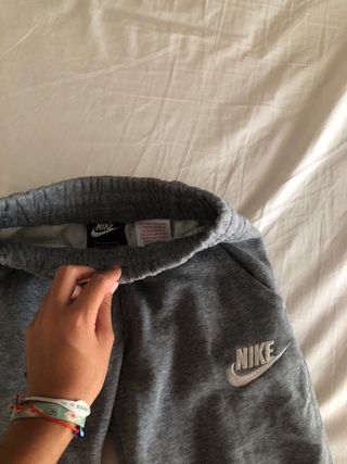 Pantalones Nike Gris - Chándal