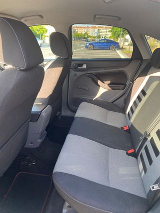 Ford Focus 2010