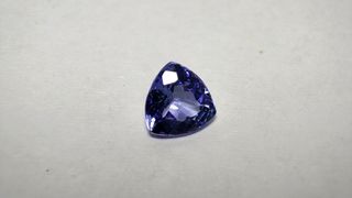 Tanzanita talla Trillón