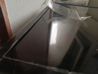 TV Samsung 32" Smart TV  -pantalla estropeada-