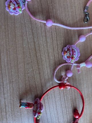 Collar y pulsera Fresita