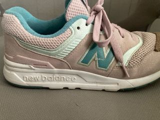 Zapatillas New Balance 997H rosa