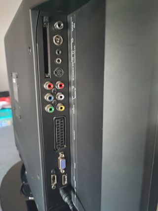 TV BLU:sens 22" negra