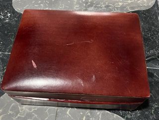 Humidor antiguo de madera con musica 