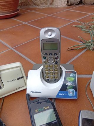 Móviles antiguos varios - piezas