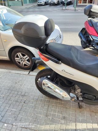 Scooter Piaggio carnaby Cruiser 300 