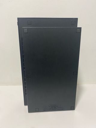 PlayStation 2 (PS2) negra