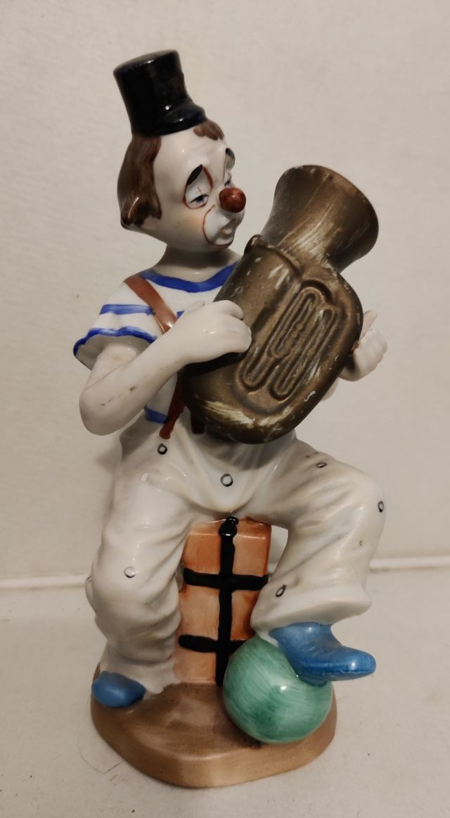 Statuina in ceramica portafiori anni 80